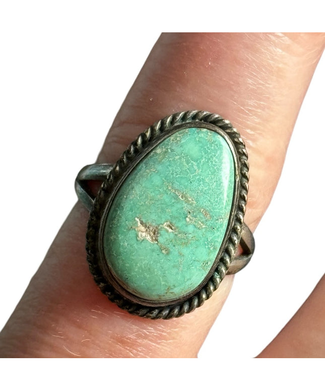 Vintage handmade sterling silver 925 Southwestern Native American ring