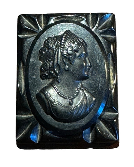Vintage Black BAKELITE mourning cameo brooch