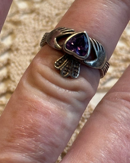 Vintage Irish Clauddagh Amethyst  Ring Size 6.5 sterling silver