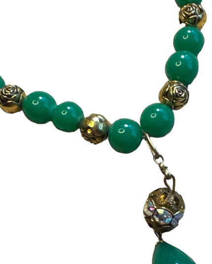 Vintage Green Glass bead necklace with gold plate rose beads