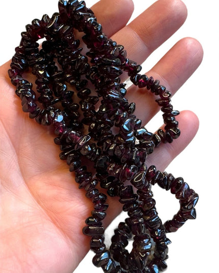 Vintage Garnet High quality chip necklace 34”