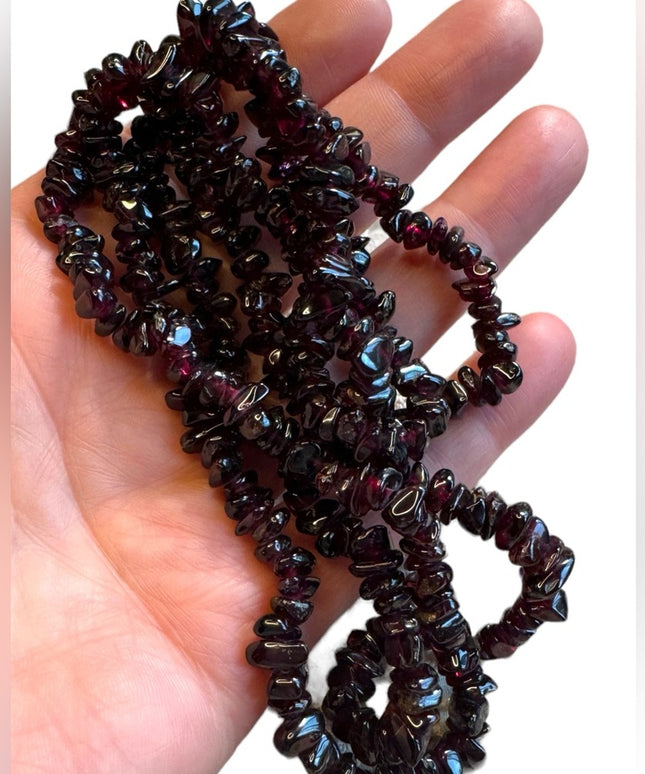 Vintage Garnet High quality chip necklace 34”