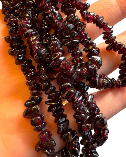 Vintage Garnet High quality chip necklace 34”