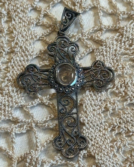 Vintage Sterling Silver Filagree Cross Pendant 925