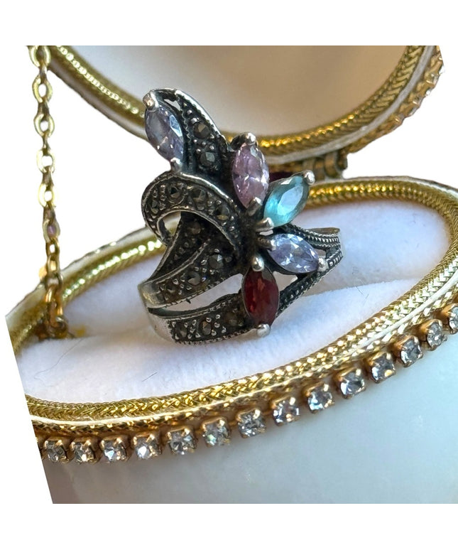 Vintage lovely Art deco style sterling silver gemstone ring 925 marcasite