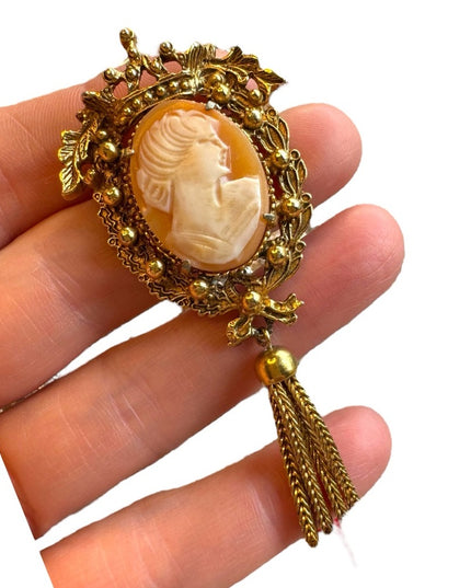 Vintage Florenza shell cameo tassel gold finish brooch