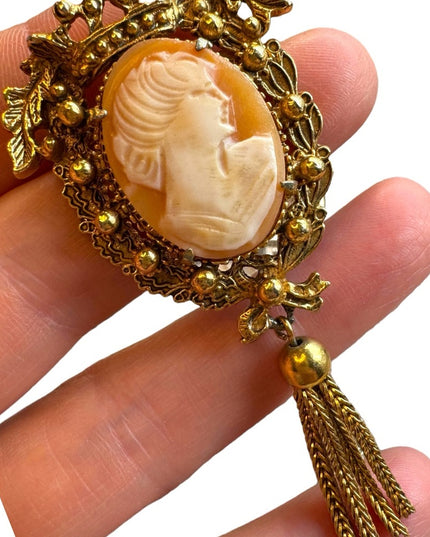 Vintage Florenza shell cameo tassel gold finish brooch