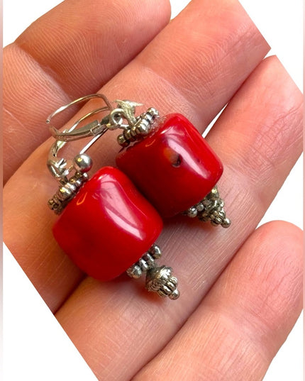 Lovely sterling silver coral earrings 925