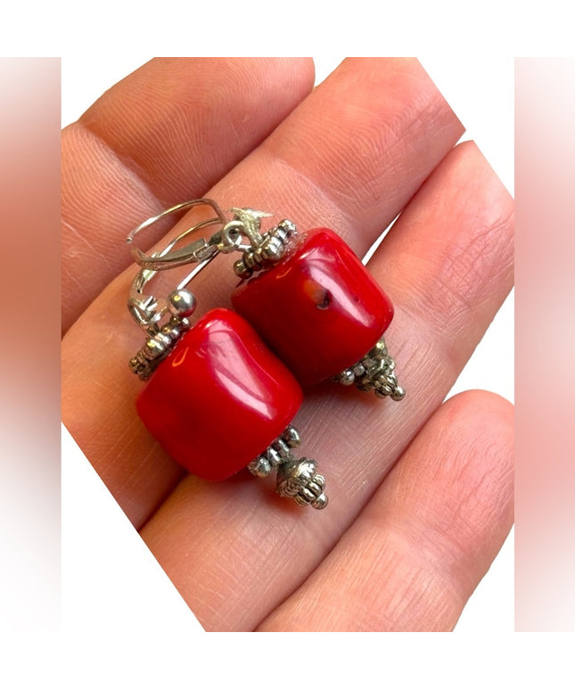 Lovely sterling silver coral earrings 925