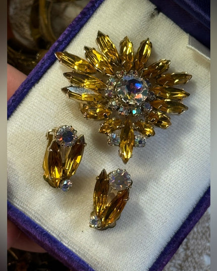 Vintage  Yellow Amber crystal SET Brooch & Earrings clip 2”