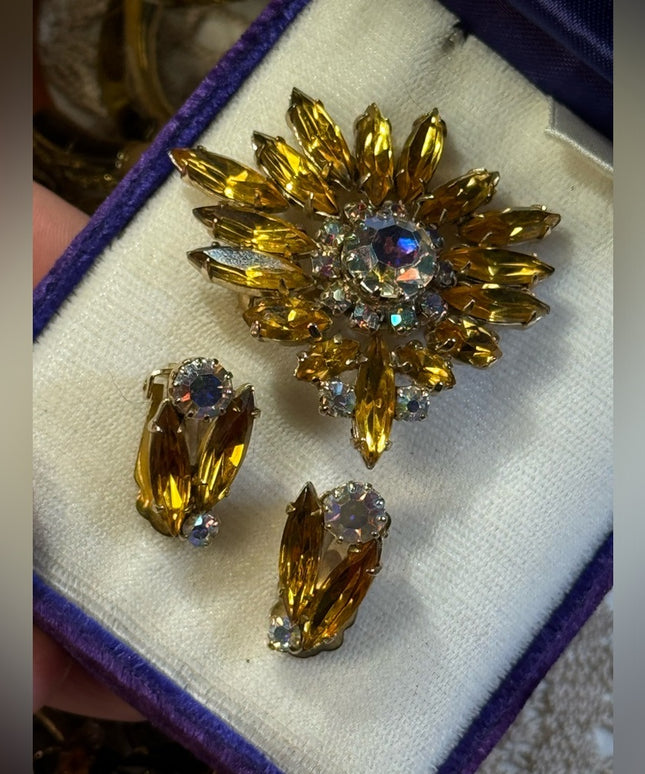 Vintage  Yellow Amber crystal SET Brooch & Earrings clip 2”