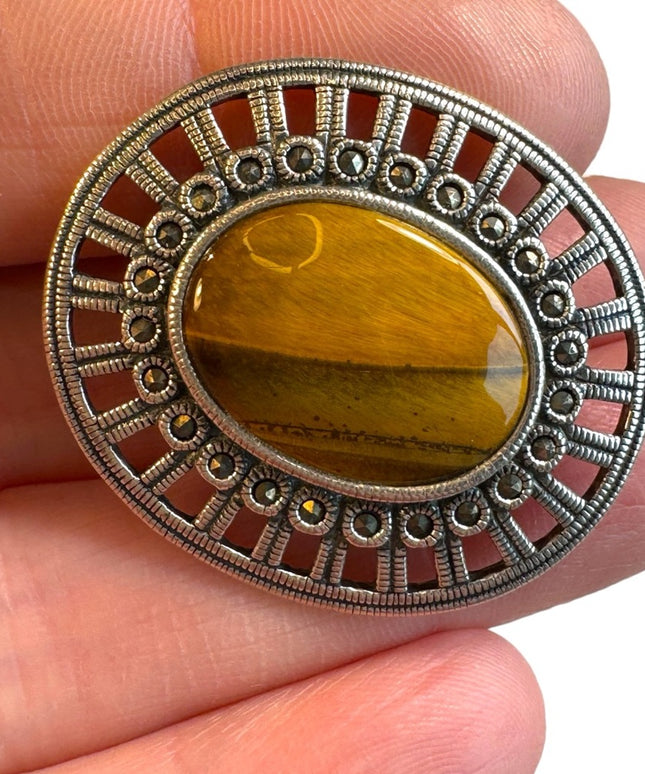 Lovely Vintage sterling silver tiger eye brooch with marcasites