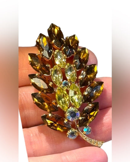 Vintage Large Amber leaf brooch 3”  1960s