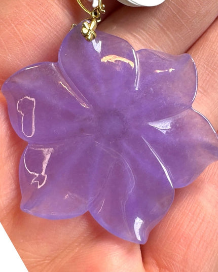 Lovely Purple lilac Jade 10k GOLD Flower pendent 2”
