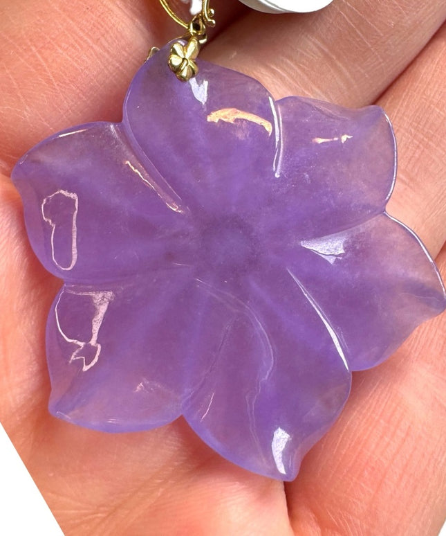 Lovely Purple lilac Jade 10k GOLD Flower pendent 2”