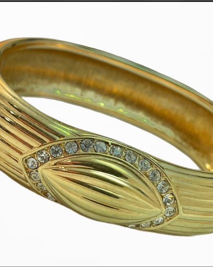 Vintage C1980s Swarovski Swan authentic Gold finish heavy crystal bangle