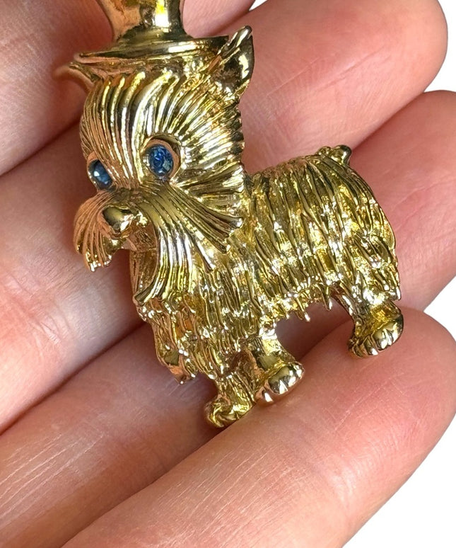 Vintage lovely C1970s gold tone dog brooch with rhinestone eyes