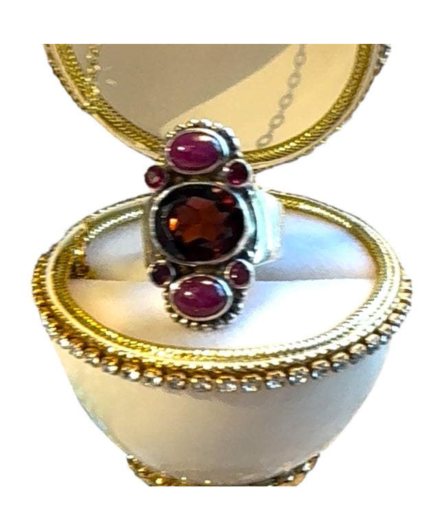 Lovely SAJEN Sterling silver Ruby & Rhodonite fancy BALI ring Sz 6