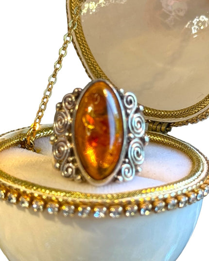Lovely SAJEN Amber scrollwork Balenisian ring