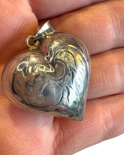 Vintage etched puffed heart pendant sterling silver 925