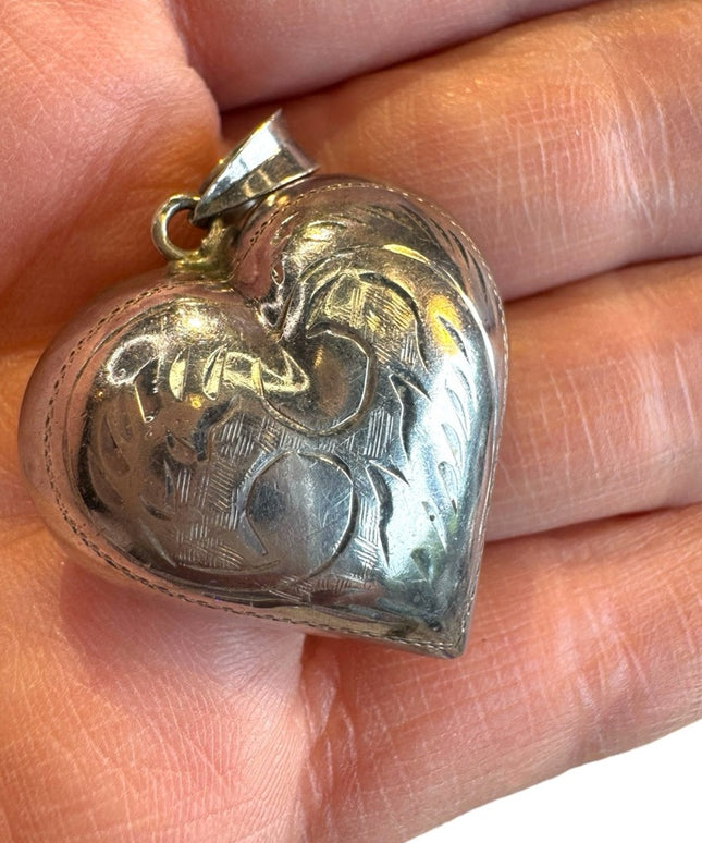 Vintage etched puffed heart pendant sterling silver 925