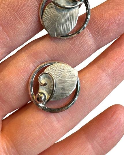 Vintage sterling silver leaf screw back 925 Boyd Bond earrings