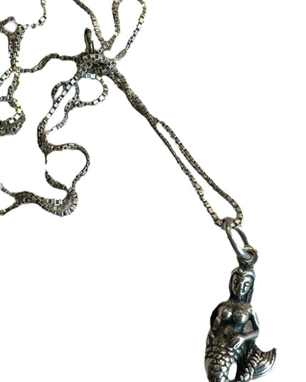 So cute sterling silver mermaid pendant necklace 925 box chain