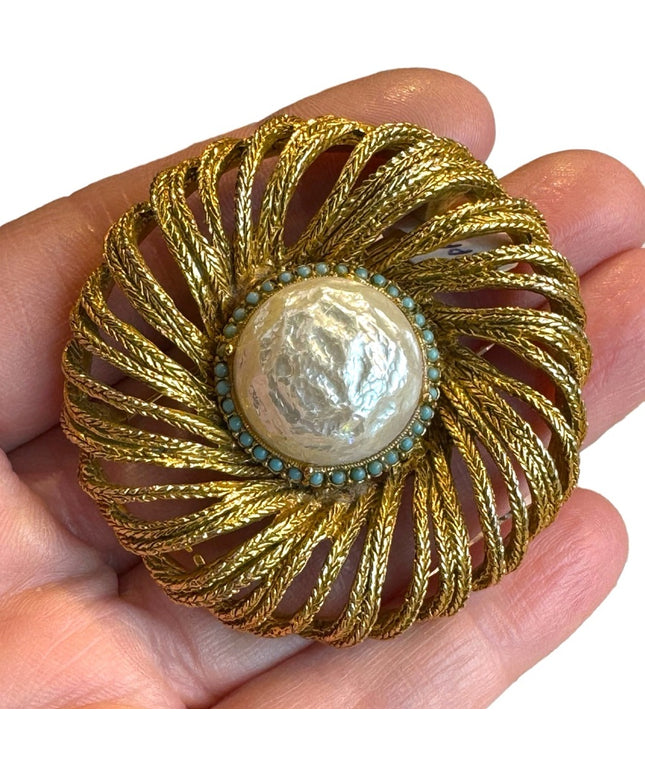 Stunning rare CAPRI brushed gold plt Faux pearl swirl textured flower brooch