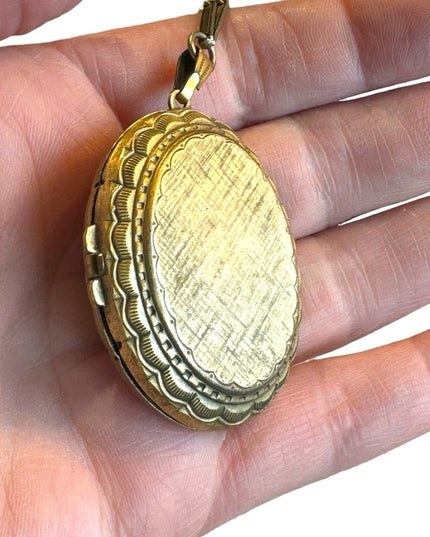 Vintage antiqued gold finish large locket beaded necklace