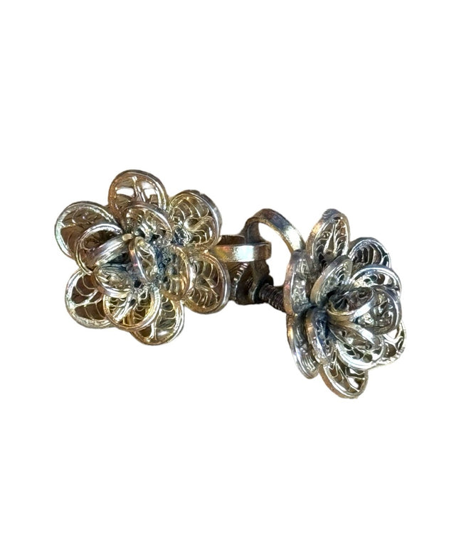 Vintage Coro Mexixo Silver gold wash filagree flower screw back earrings