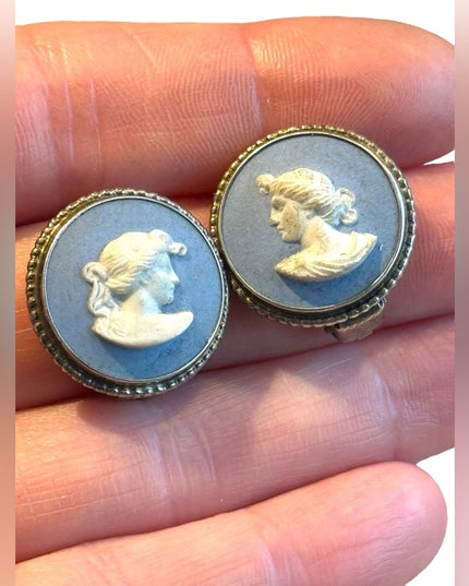Vintage Wedgewood blue ceramic CAMEO silver earrings clip on