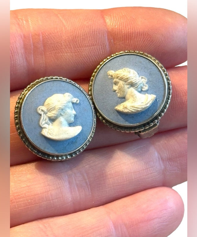 Vintage Wedgewood blue ceramic CAMEO silver earrings clip on