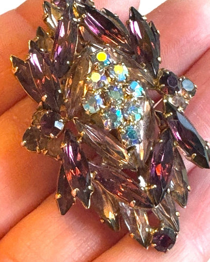 Vintage 1960s purple with gold finish large fancy brooch