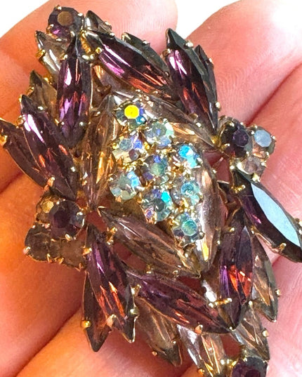 Vintage 1960s purple with gold finish large fancy brooch