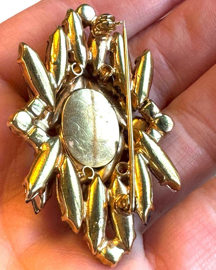 Vintage 1960s purple with gold finish large fancy brooch