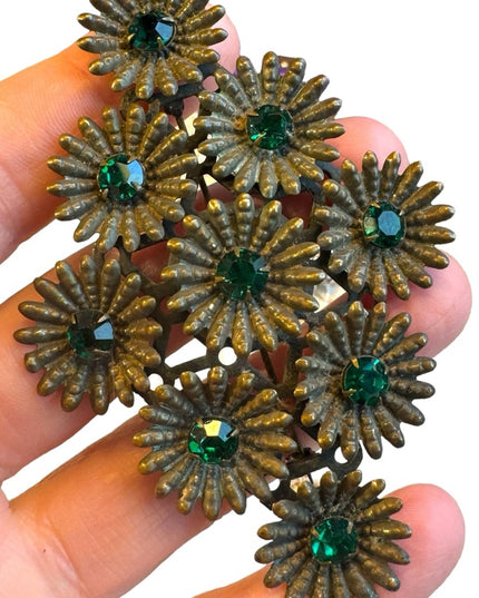 Lovely large CZECH 1930s early plastic and green flower brooch