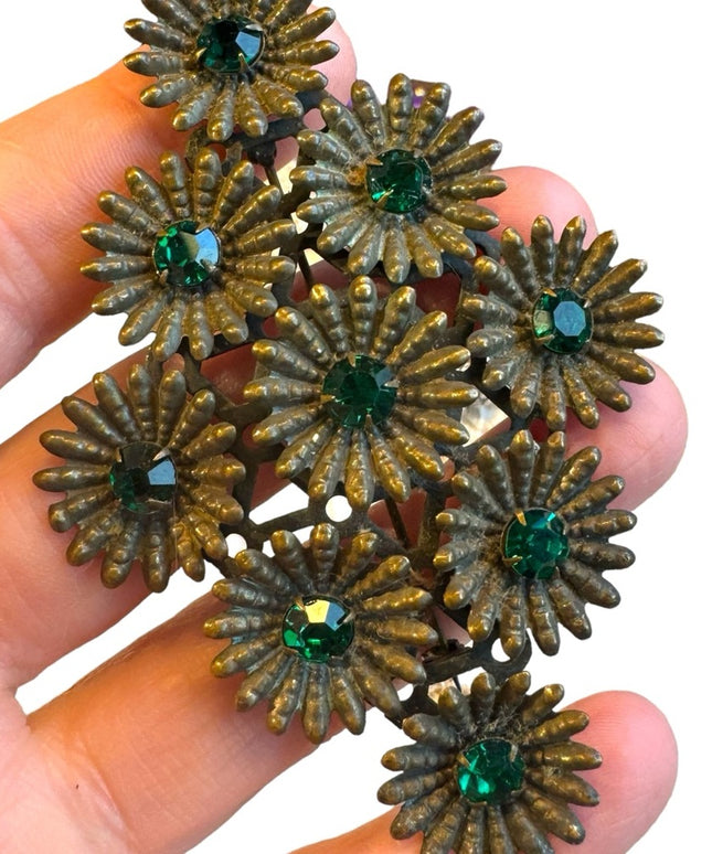 Lovely large CZECH 1930s early plastic and green flower brooch