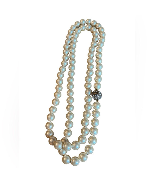 Retired Heidi Daus Large heavy long glass pearl necklace rhinesstones