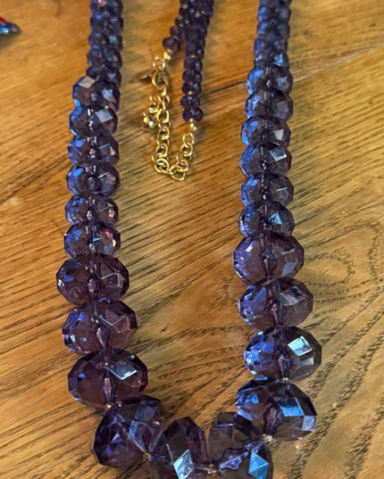 Lovely Joan Rover purple resin plastic Lg bead necklace statement gold finish