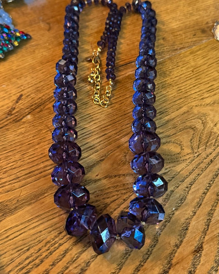 Lovely Joan Rover purple resin plastic Lg bead necklace statement gold finish