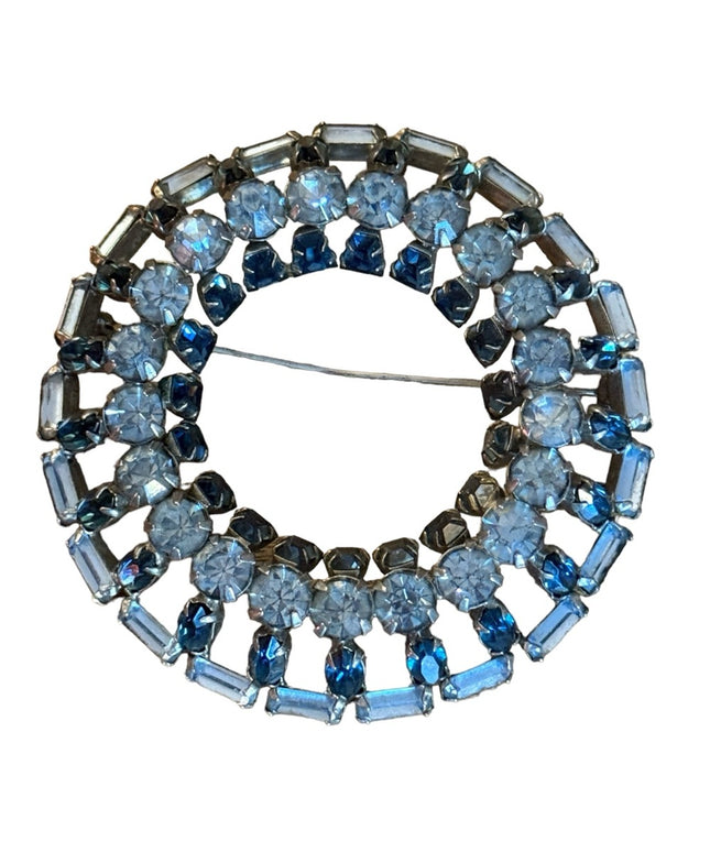 Large stunnimg blue and clear crystal round brooch MCM