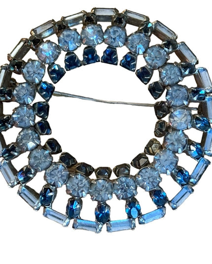 Large stunnimg blue and clear crystal round brooch MCM
