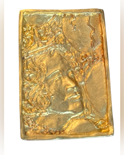 Stunning gold plate SUNDAY SINNERS 1999 Face carnivale brooch New Orleans