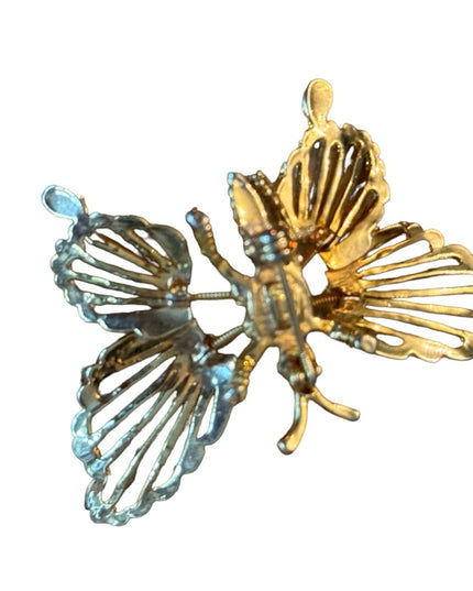 Vintage 1970s gold plt fluttering butterfly brooch