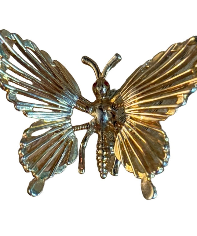 Vintage 1970s gold plt fluttering butterfly brooch