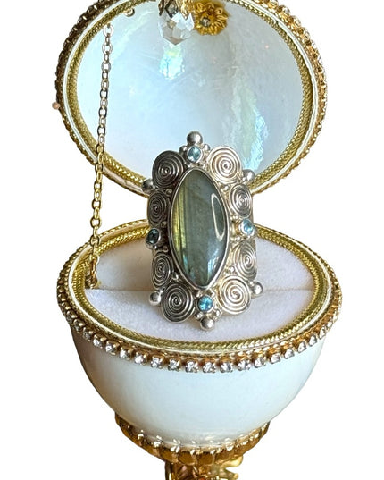 Sajen sterling silver 925 Labradorite & peridot swirl elongated deaigner ring
