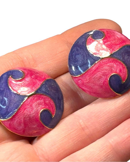 Vintage 1980s chunky round purple and pink swirl clip on enameled earrings