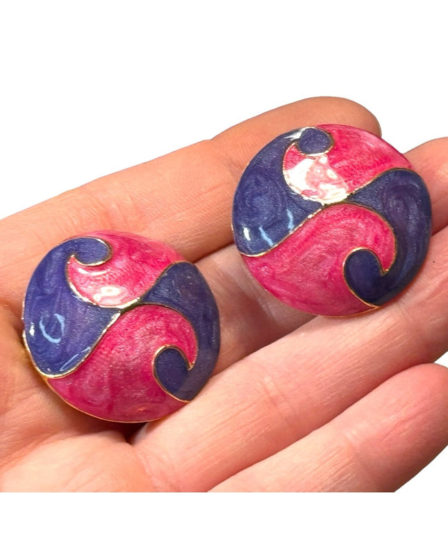 Vintage 1980s chunky round purple and pink swirl clip on enameled earrings
