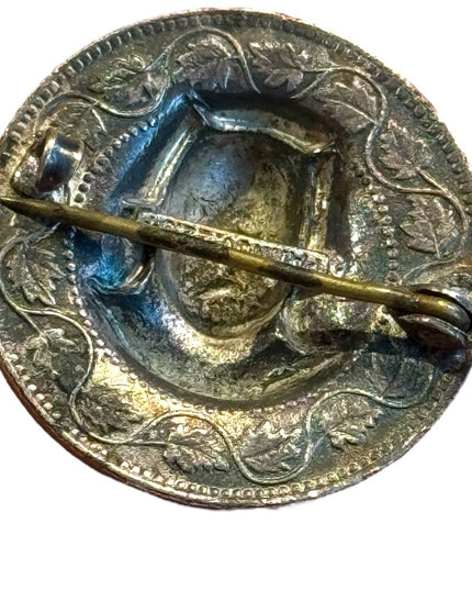 1904 Great Britain Edward VII Pop-out Penny Repousse pin brooch Antique