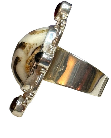 Sajen Bali Sterling silver mudstone scrollwork garnet ring 925 designer